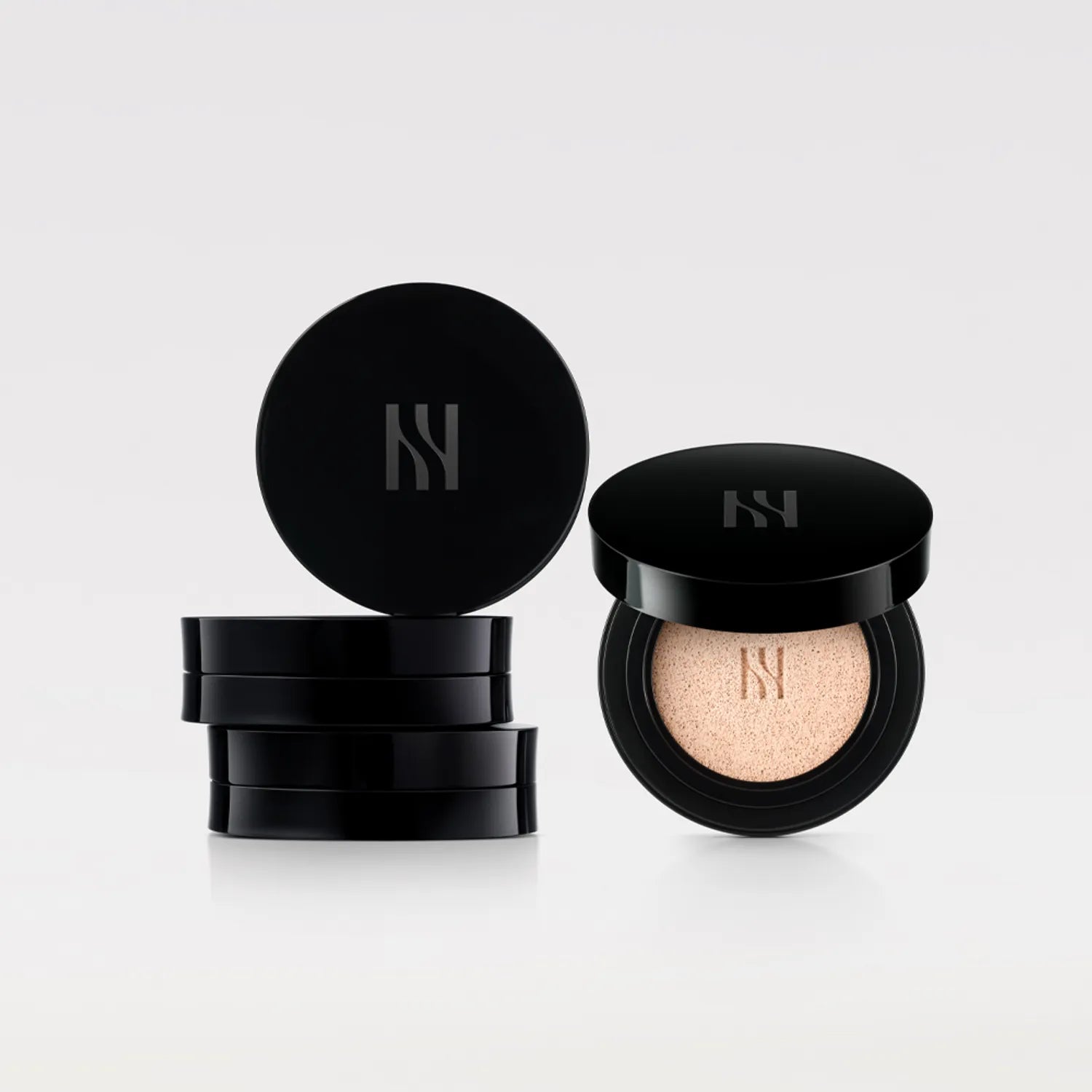 HERA Black Cushion Foundation (6 Options)
